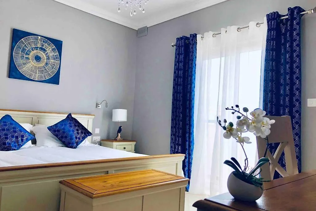 Modern Luxury Villa In St. Julians سانت جوليان
